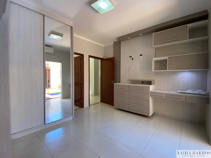 Casa com 4 dormitórios no São Francisco: 17ª foto da galeria de imagens do imóvel