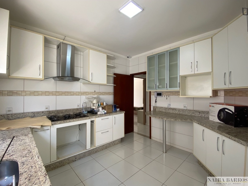 Casa com 4 dormitórios no São Francisco: 8ª foto da galeria de imagens do imóvel