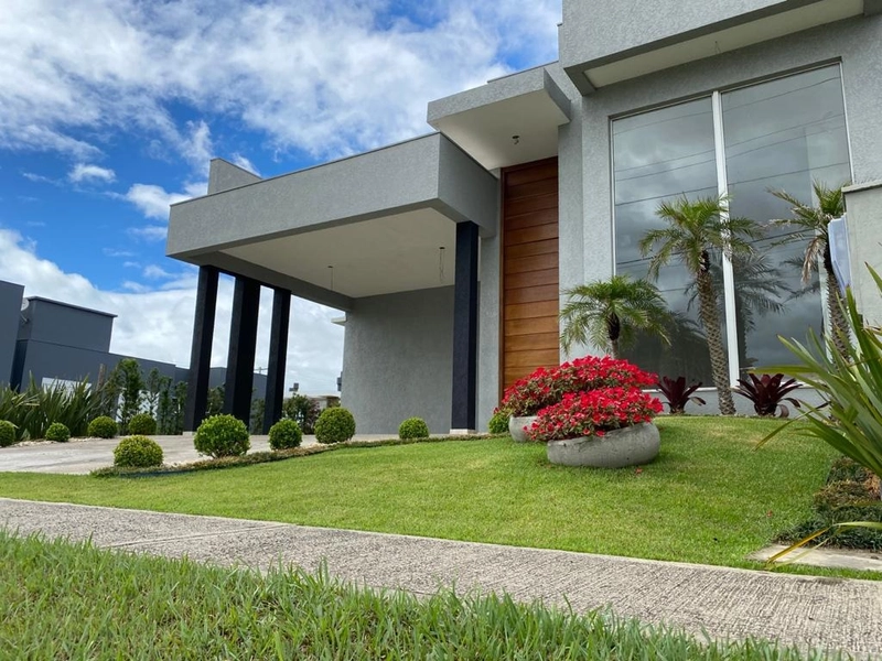 Casa térrea c\ piscina!: 3ª foto da galeria de imagens do imóvel