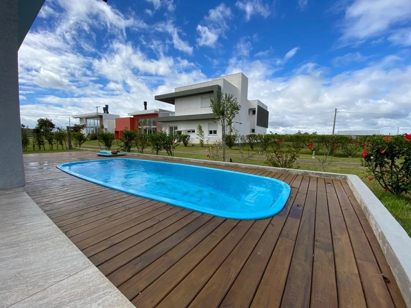 Casa térrea c\ piscina!: 10ª foto da galeria de imagens do imóvel