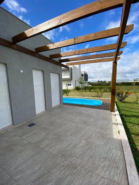 Casa térrea c\ piscina!: 9ª foto da galeria de imagens do imóvel