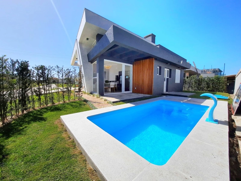 Casa Térrea c\ piscina: 13ª foto da galeria de imagens do imóvel