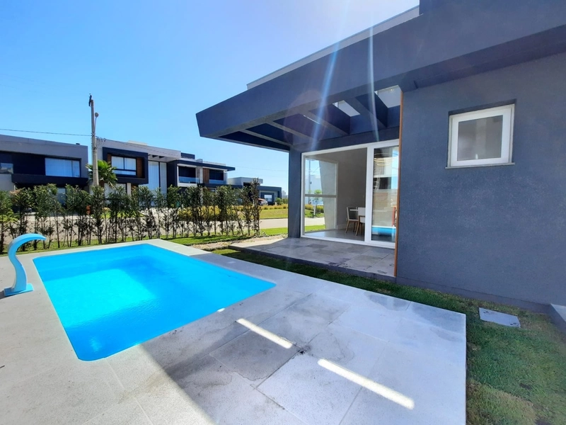 Casa Térrea c\ piscina: 10ª foto da galeria de imagens do imóvel