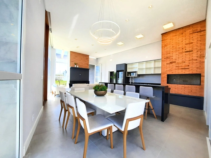Casa Térrea c\ piscina: 15ª foto da galeria de imagens do imóvel
