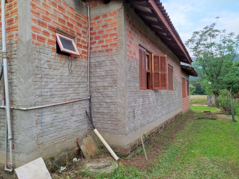 Rolante- Chácara pequena com Casa Mascarada: 4ª foto da galeria de imagens do imóvel