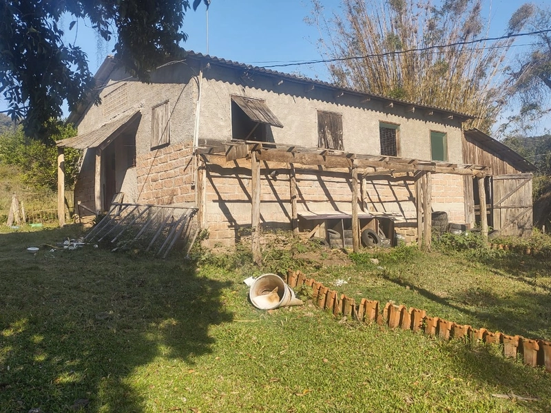 Santo Antônio da Patrulha- 5 Hectares/ 3 açudes/ Casa/ Galpão: 3ª foto da galeria de imagens do imóvel