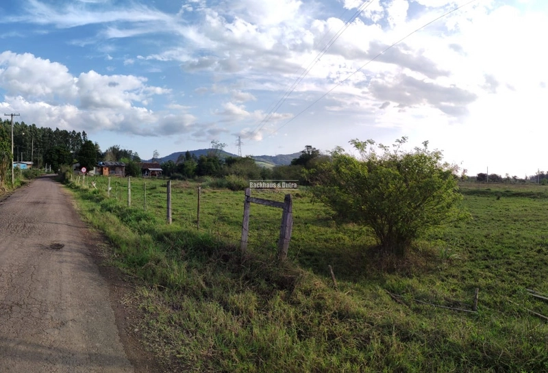 Rolante- Terreno de 5.000 m² com rede Trífásica em frente- Centro: 7ª foto da galeria de imagens do imóvel