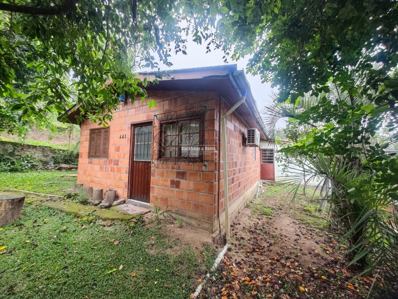 Rolante- Casa de esquina em alvenaria- Rio Branco: 1ª foto da galeria de imagens do imóvel