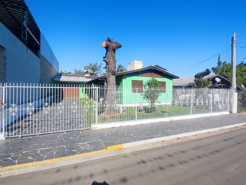 Rolante- Casa 4 dormitórios no Centro da cidade.: 1ª foto da galeria de imagens do imóvel