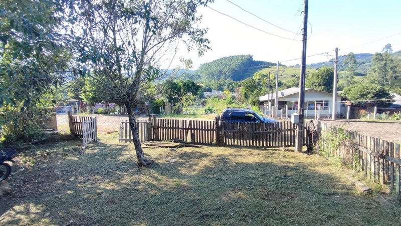 ROLANTE- Terreno com casa de madeira - Alto Rolantinho: 4ª foto da galeria de imagens do imóvel