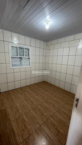 ROLANTE - TERRENO COM CASA DE 3 DORM - RIO BRANCO: 7ª foto da galeria de imagens do imóvel