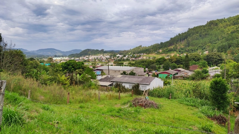 ROLANTE- TERRENO DE 300 M2 VISTA PANORÂMICA -RIO BRANCO: 3ª foto da galeria de imagens do imóvel