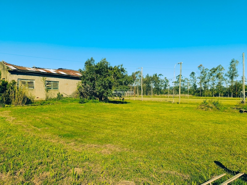 ROLANTE- TERRENOS DE 430 M2 - ESTRADA VELHA: 3ª foto da galeria de imagens do imóvel