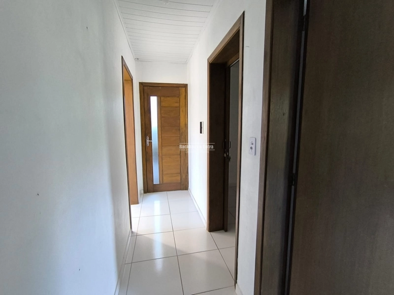 Exclusividade. Casa 2 dormitórios a 800 metros do centro. Local alto.: 8ª foto da galeria de imagens do imóvel
