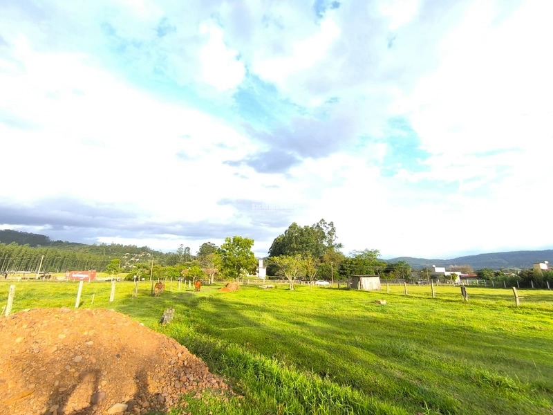Terreno de 2.417M² área central de Rolante: 2ª foto da galeria de imagens do imóvel
