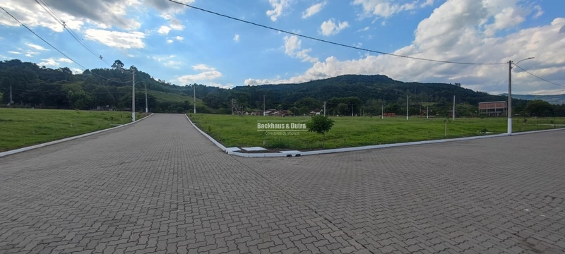 Rolante - Terreno frente duas ruas 408,86m2 - Areia: 6ª foto da galeria de imagens do imóvel