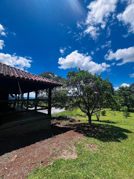 : 2ª foto da galeria de imagens do imóvel