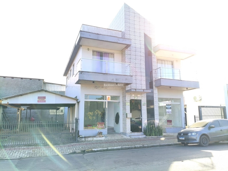 Locação - Sala comercial de 120 m² disponível para locação na Rua Emíl: 3ª foto da galeria de imagens do imóvel