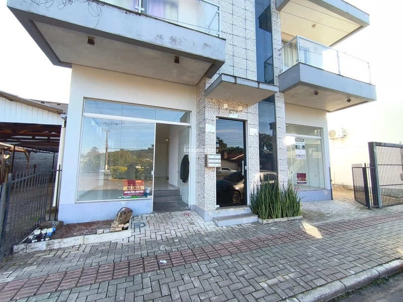 Locação - Sala comercial de 120 m² disponível para locação na Rua Emíl: 1ª foto da galeria de imagens do imóvel