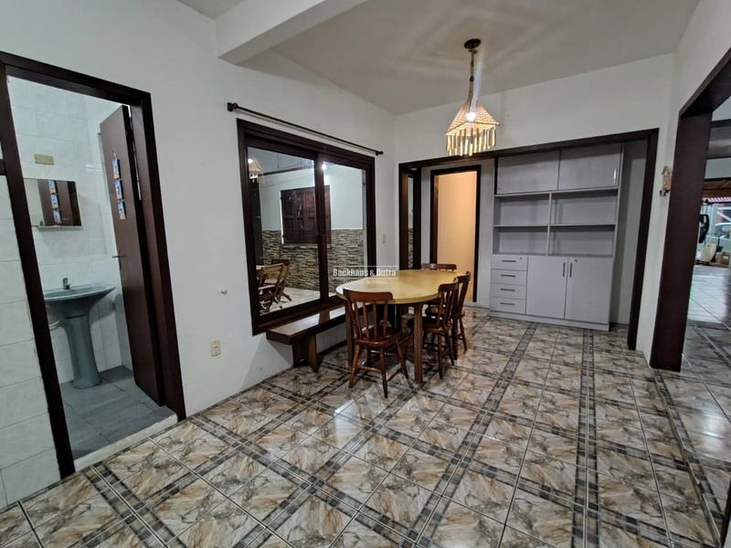 Casa ampla e completa em localização privilegiada na praia de Imbé.: 5ª foto da galeria de imagens do imóvel