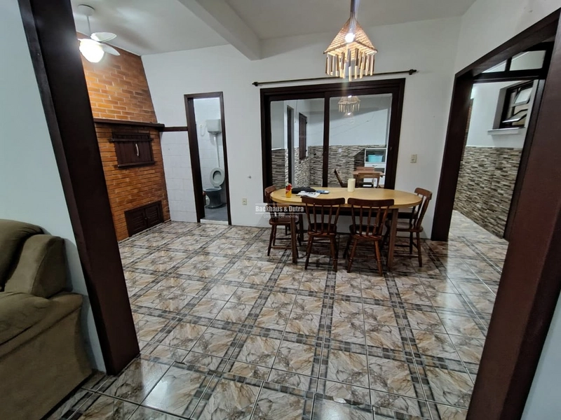 Casa ampla e completa em localização privilegiada na praia de Imbé.: 11ª foto da galeria de imagens do imóvel