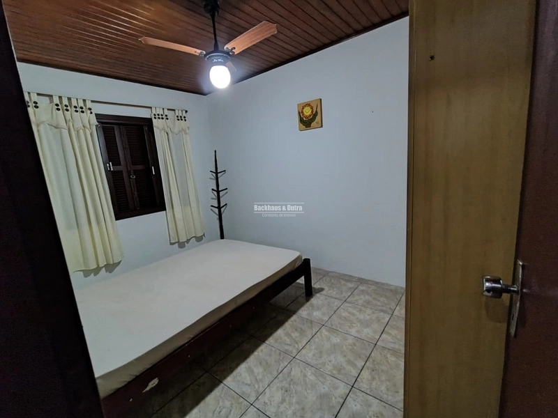 Casa ampla e completa em localização privilegiada na praia de Imbé.: 34ª foto da galeria de imagens do imóvel