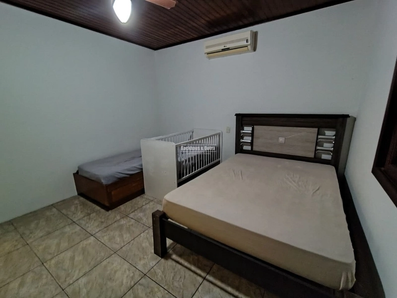 Casa ampla e completa em localização privilegiada na praia de Imbé.: 32ª foto da galeria de imagens do imóvel