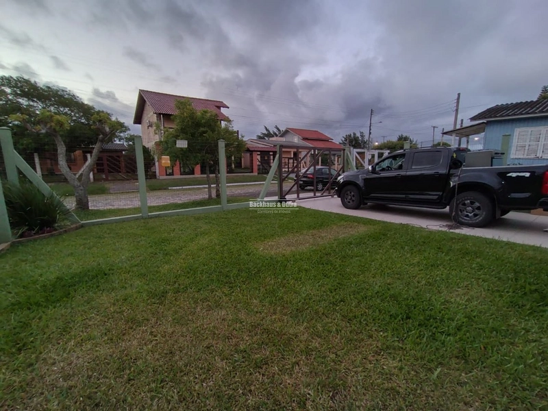 Casa ampla e completa em localização privilegiada na praia de Imbé.: 27ª foto da galeria de imagens do imóvel