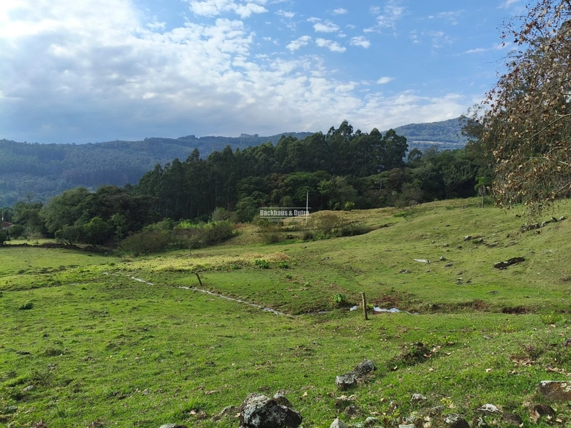 : 2ª foto da galeria de imagens do imóvel