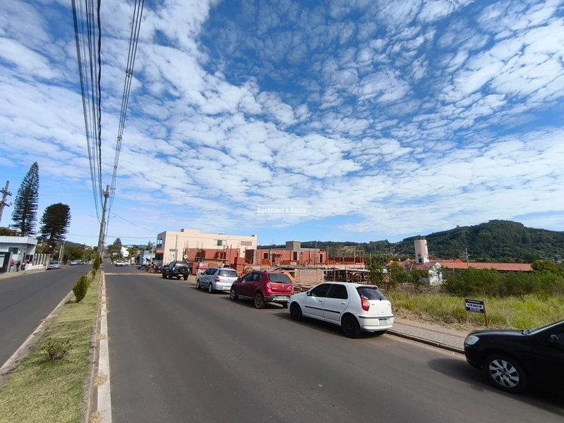 : 2ª foto da galeria de imagens do imóvel