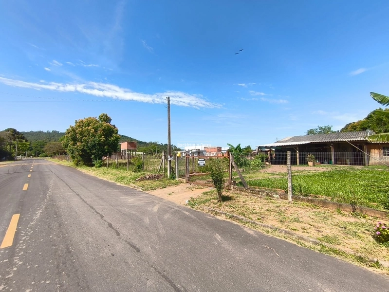 Rolante - Terreno de 325m² com casa mista - Rio Branco: 4ª foto da galeria de imagens do imóvel