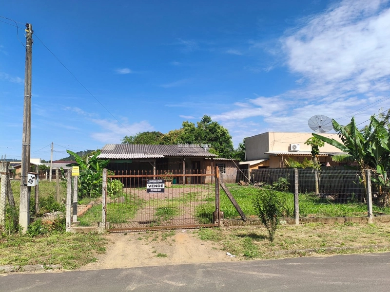 Rolante - Terreno de 325m² com casa mista - Rio Branco: 6ª foto da galeria de imagens do imóvel