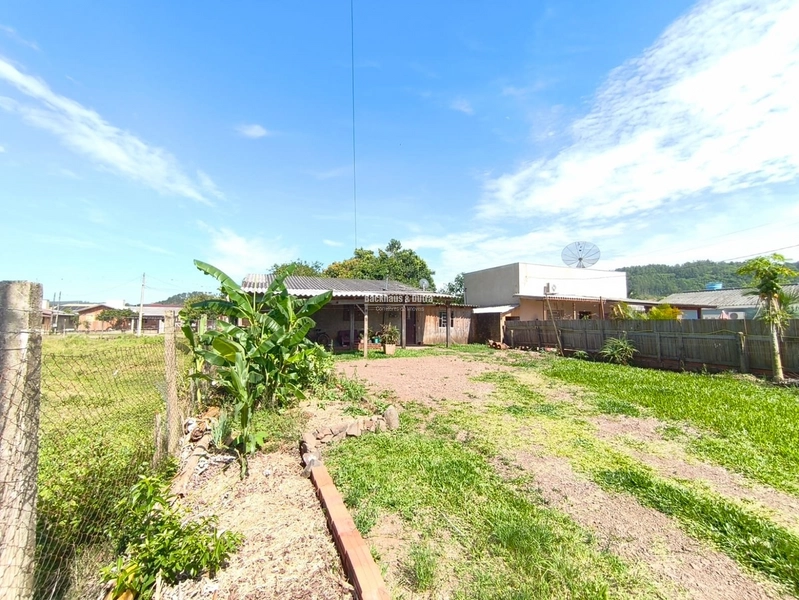 Rolante - Terreno de 325m² com casa mista - Rio Branco: 3ª foto da galeria de imagens do imóvel