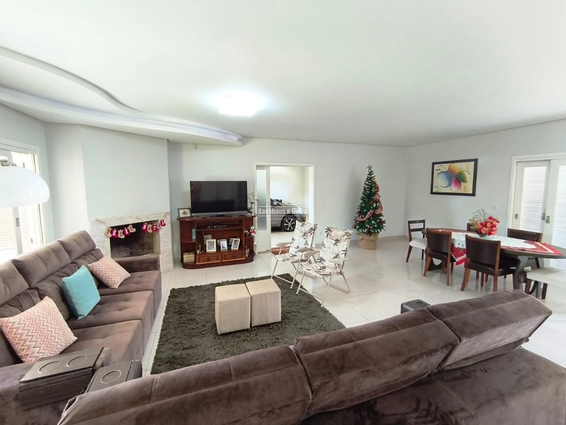 Rolante - Bela casa de alto padrão com 4.730m² - Centro.: 23ª foto da galeria de imagens do imóvel