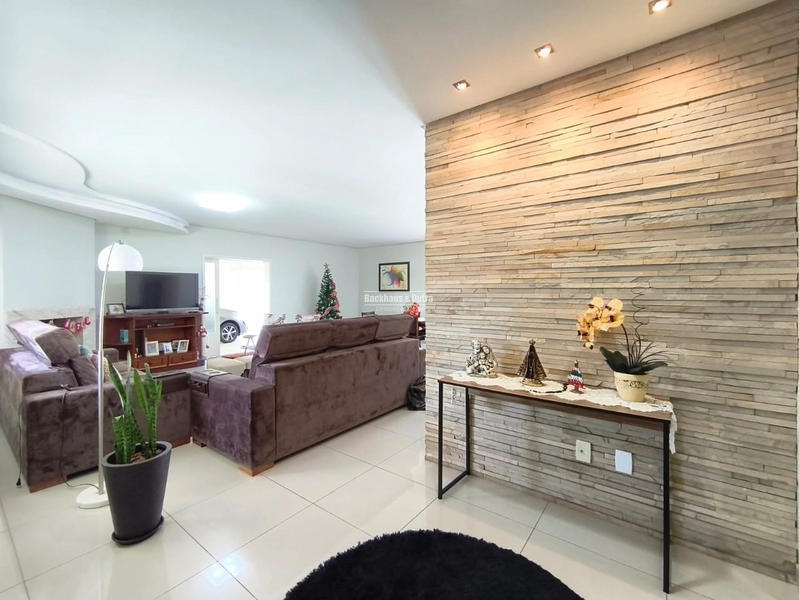 Rolante - Bela casa de alto padrão com 4.730m² - Centro.: 5ª foto da galeria de imagens do imóvel