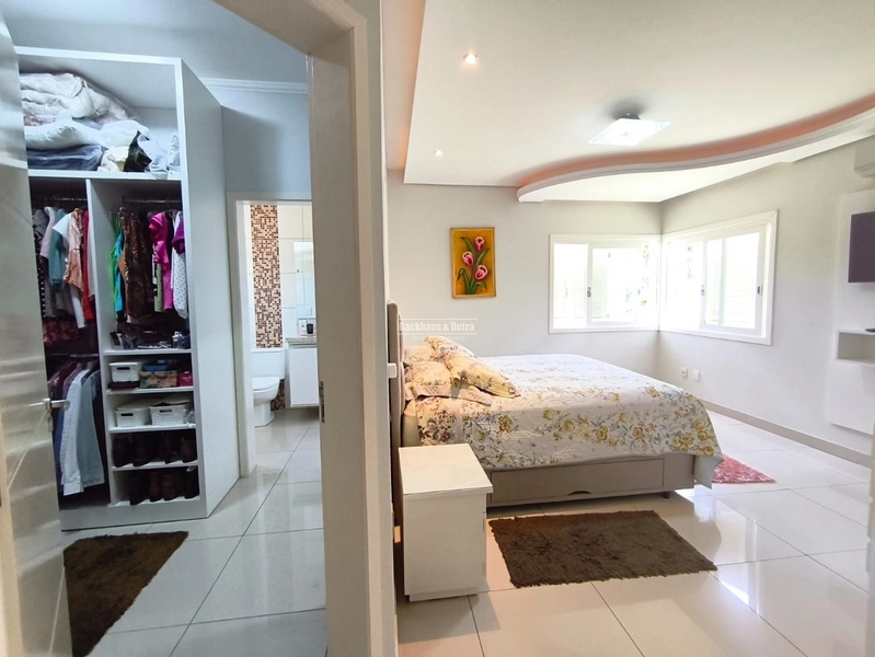 Rolante - Bela casa de alto padrão com 4.730m² - Centro.: 3ª foto da galeria de imagens do imóvel