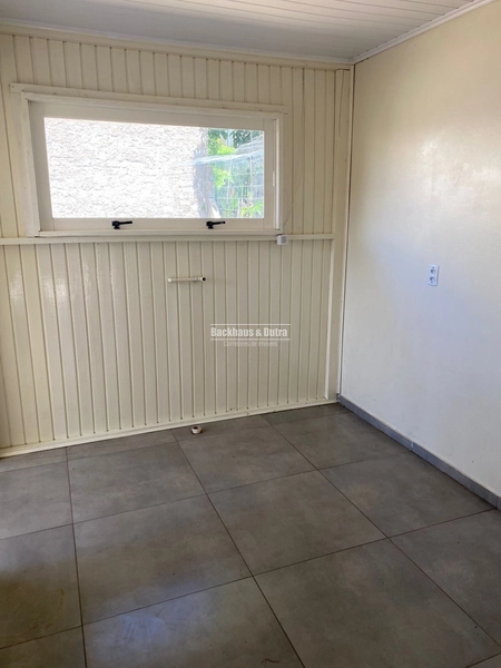 Locação - Casa com dois dormitórios - Contestado.: 6ª foto da galeria de imagens do imóvel