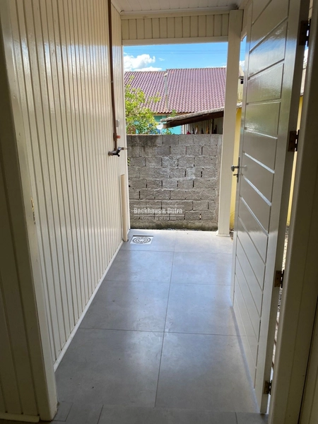 Locação - Casa com dois dormitórios - Contestado.: 8ª foto da galeria de imagens do imóvel