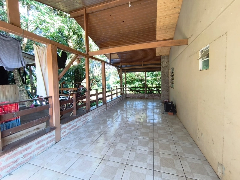 LOCAÇÃO- CASA COM 100m² NA ESTRADA VELHA - ROLANTE: 3ª foto da galeria de imagens do imóvel