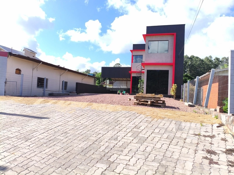 ROLANTE -LOCAÇÃO COMERCIAL - Prédio 50m²: 3ª foto da galeria de imagens do imóvel