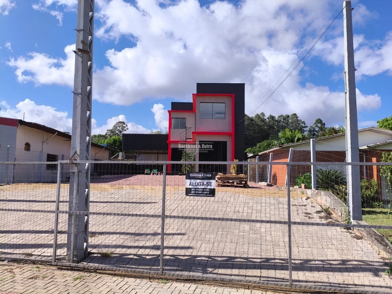 ROLANTE -LOCAÇÃO COMERCIAL - Prédio 50m²: 2ª foto da galeria de imagens do imóvel