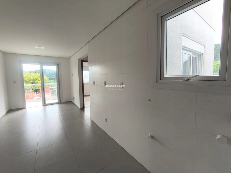 ROLANTE- APARTAMENTO DE 47m² - CENTRO: 8ª foto da galeria de imagens do imóvel