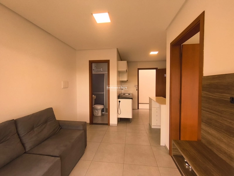 ROLANTE- APARTAMENTO MOBILIADO  COM 34m² - CENTRO: 7ª foto da galeria de imagens do imóvel