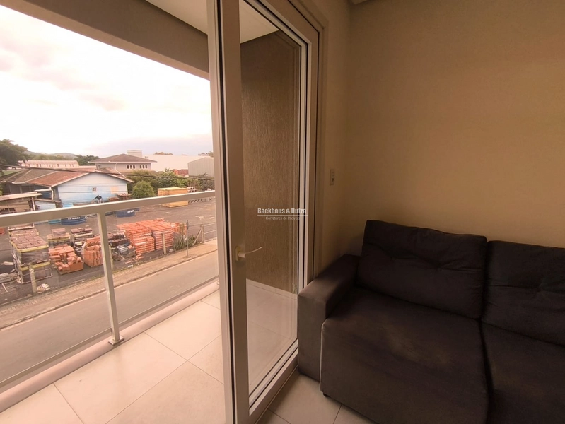 ROLANTE- APARTAMENTO MOBILIADO  COM 34m² - CENTRO: 8ª foto da galeria de imagens do imóvel