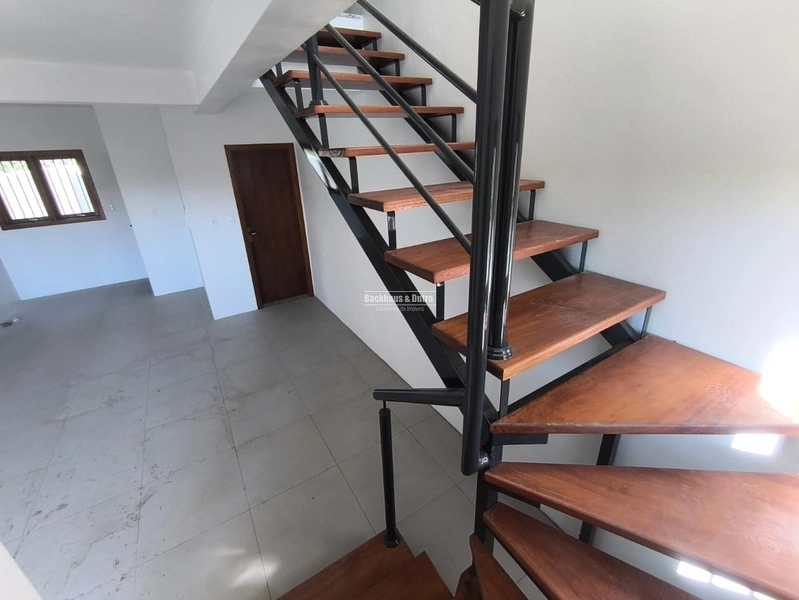 ROLANTE- SOBRADOS DE 70m² - RIO BRANCO: 6ª foto da galeria de imagens do imóvel