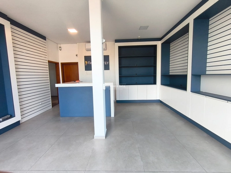ROLANTE- SALA COMERCIAL 110m²- CENTRO: 5ª foto da galeria de imagens do imóvel