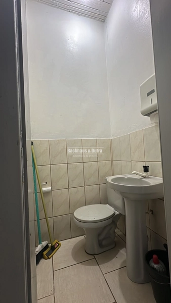 ROLANTE- SALA COMERCIAL DE 40M²- CENTRO: 2ª foto da galeria de imagens do imóvel