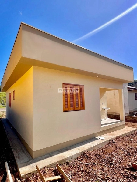 ROLANTE- CASA DE 61m²- ALTO ROLANTINHO: 3ª foto da galeria de imagens do imóvel