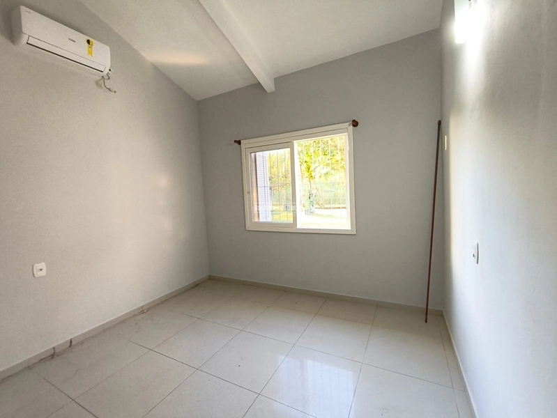 ROLANTE -CASA COM 174M²-ERS239/KM 70: 4ª foto da galeria de imagens do imóvel