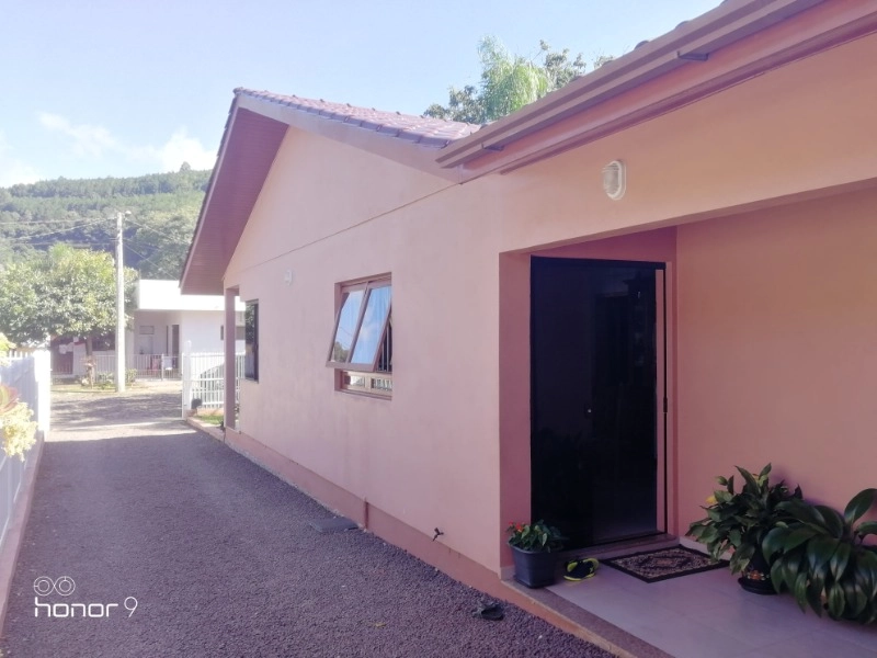 Rolante- Casa no Centro 3 dormitórios 1 suíte garagem para 2 carros: 4ª foto da galeria de imagens do imóvel